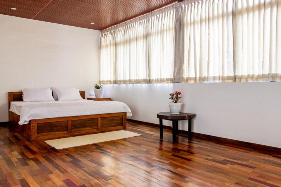 Vega Paradise Kanthalloor Extérieur photo